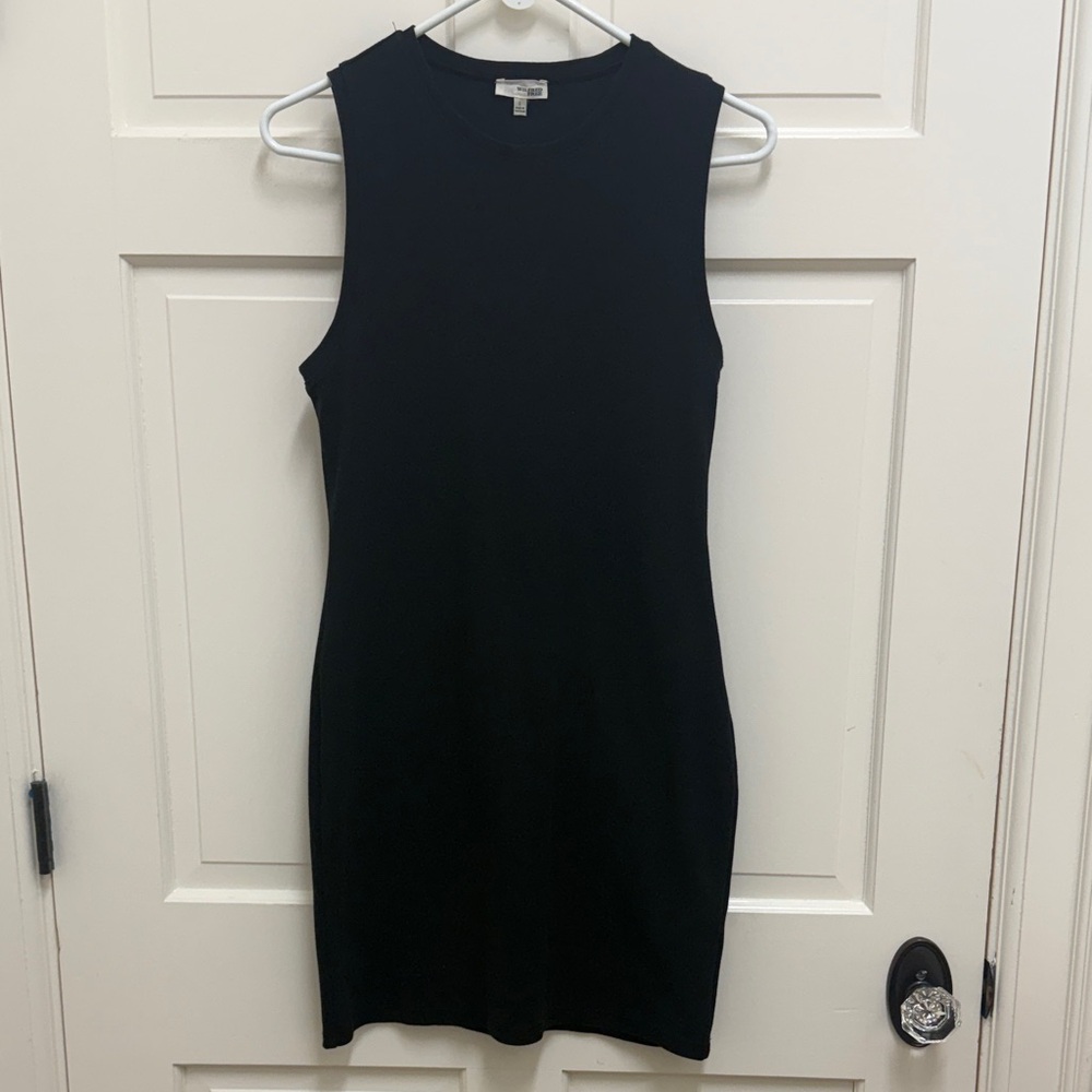 Wilfred Free Black Sleeveless Dress